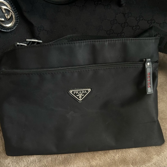Prada The Nylon Messenger & Enamel Triangle Logo - Picture 3 of 3